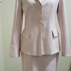 Anne Klein 2-piece powder pink skirt suit
